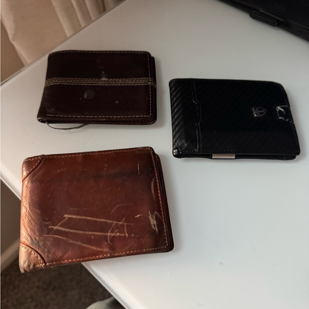 3 mens wallets